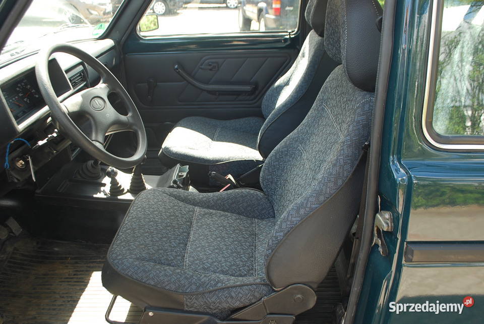 Lada NIVA 17 benzyna 4x4 nieuszkodzony Włynkówko