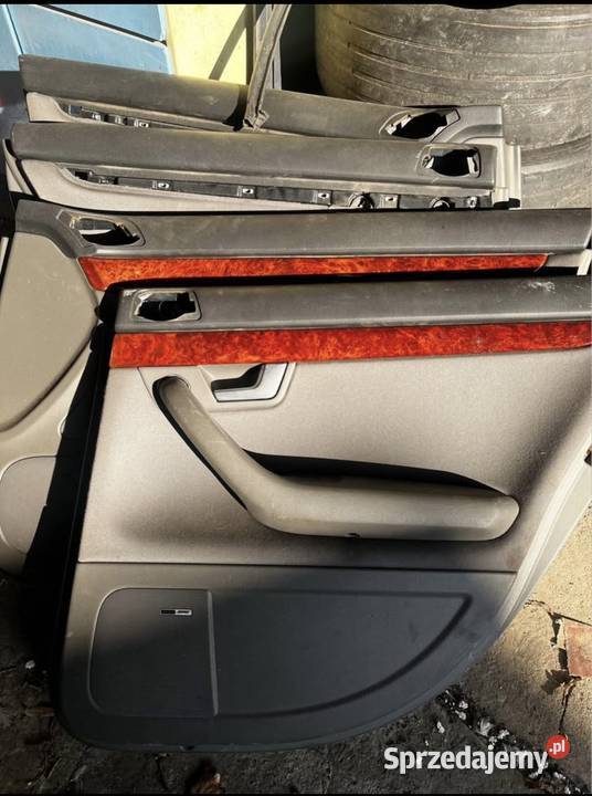 Boczki drzwi Audi a4 b6 benzyna Radom