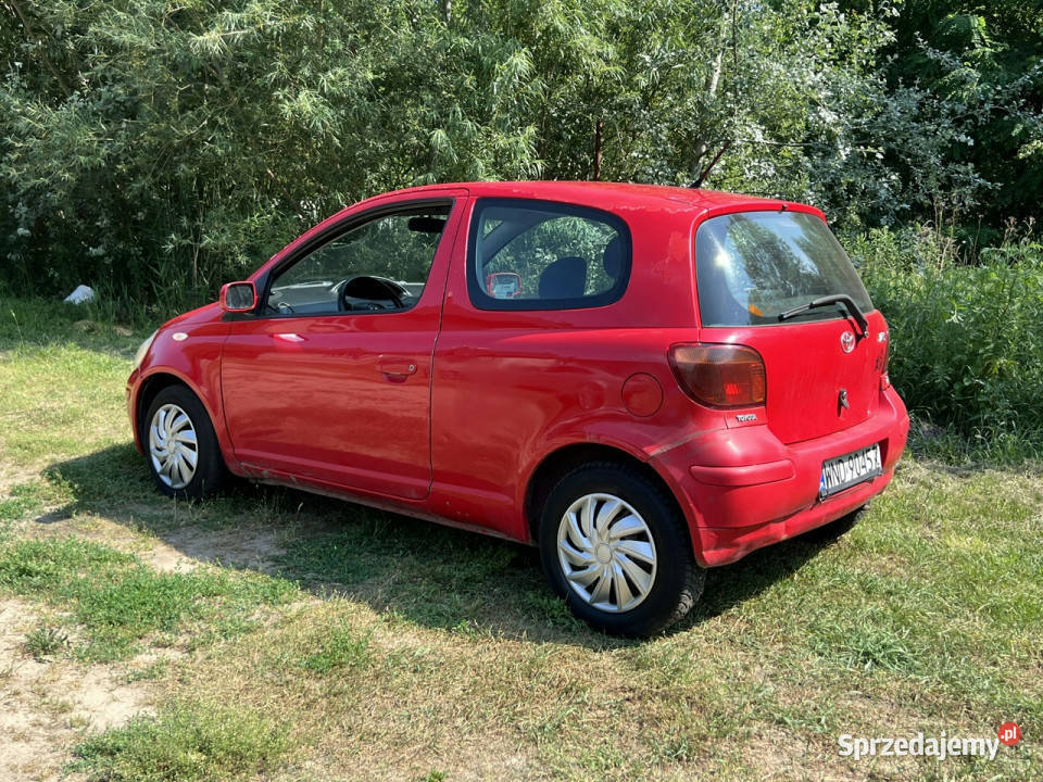 Toyota Yaris 14 Diesel 2005r Z Wspomaganiem czerwony Warszawa