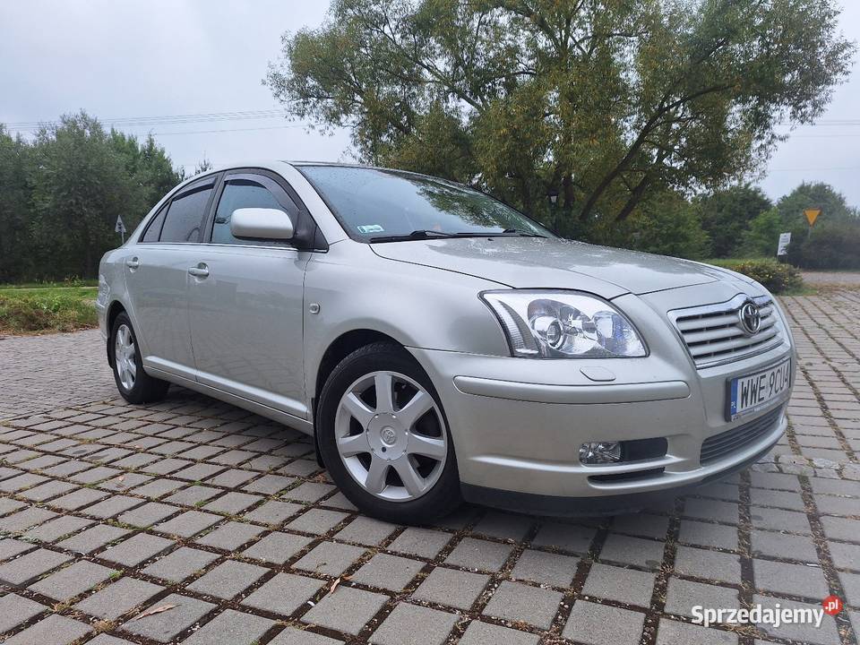 Toyota Avensis T25 18 benzyna pewny stan ESP Łochów