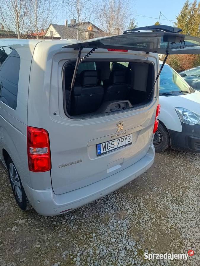 Peugeot Traveller L2 20 EAT8 Business VIP 2cm3 Sanniki