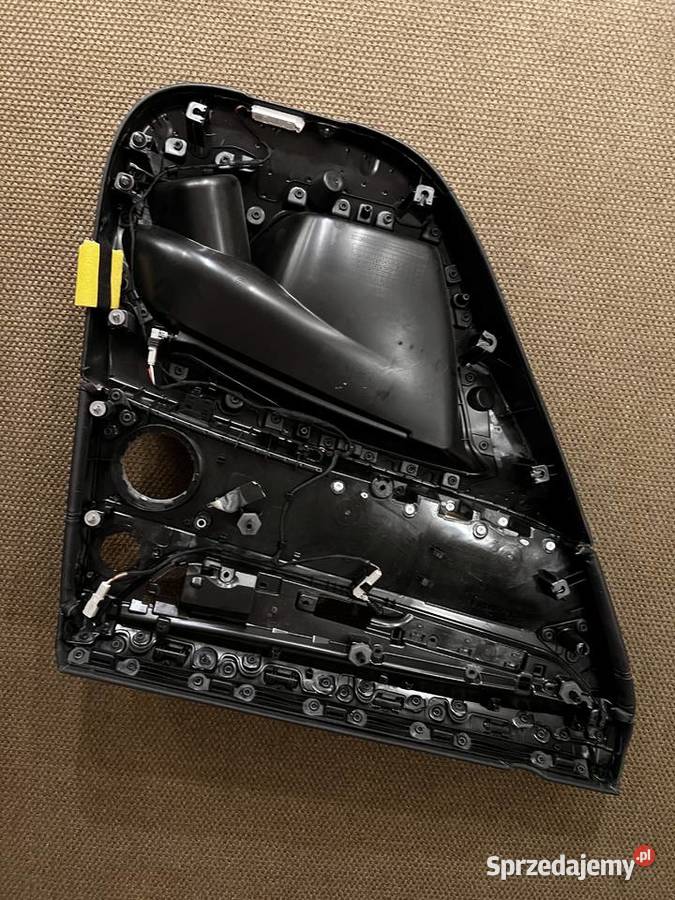 Tapicerki boczne drzwi BMW X6 F16 Wołomin