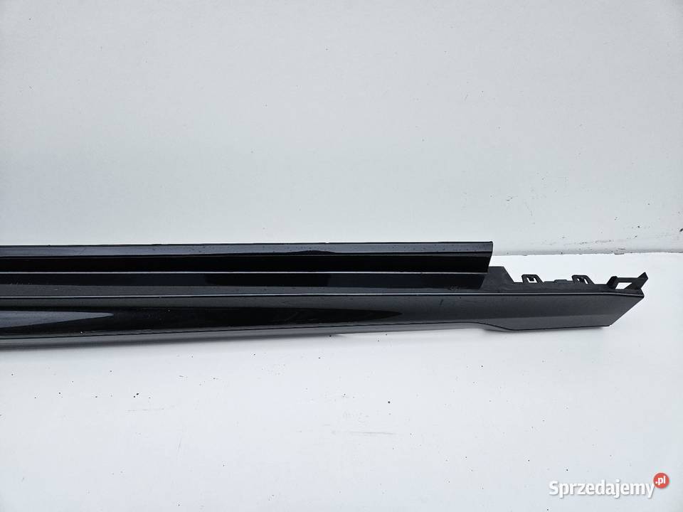 BMW X6 G06 MPAKIET LISTWA PROGOWA PRAWA PRÓG Międzychód