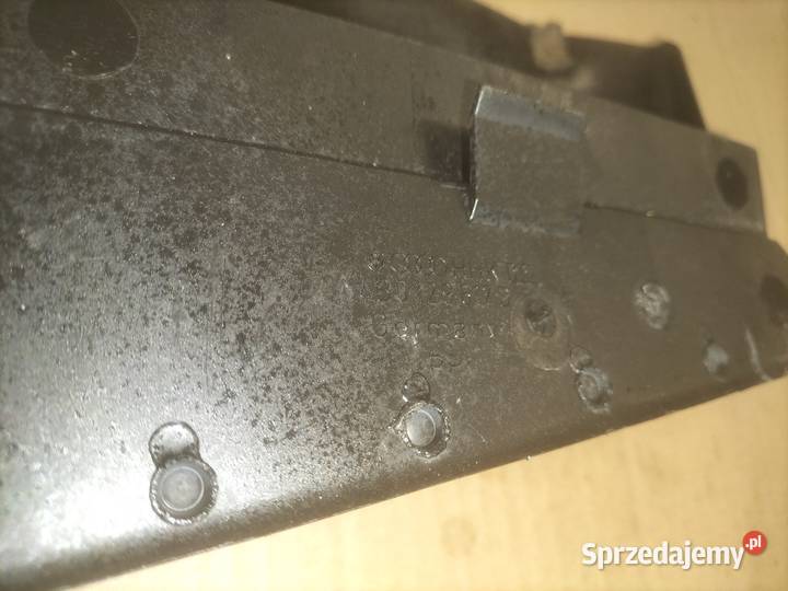 Króciec powietrza tłumika szmerów ssania AUDI Poręba