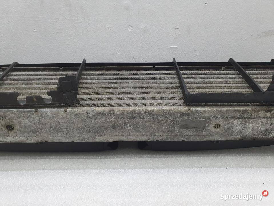 CHŁODNICA INTERCOOLERA MERCEDES W203 A2035000600 osobowe