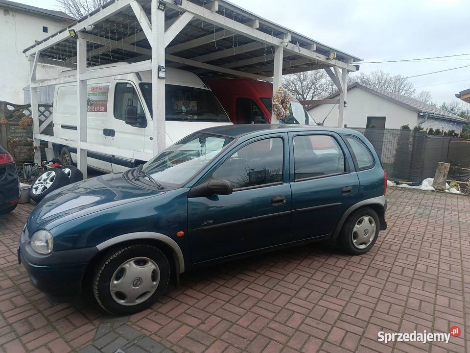 Opel Corsa B Prawdziwe 90s Vibes Salon Bierawa