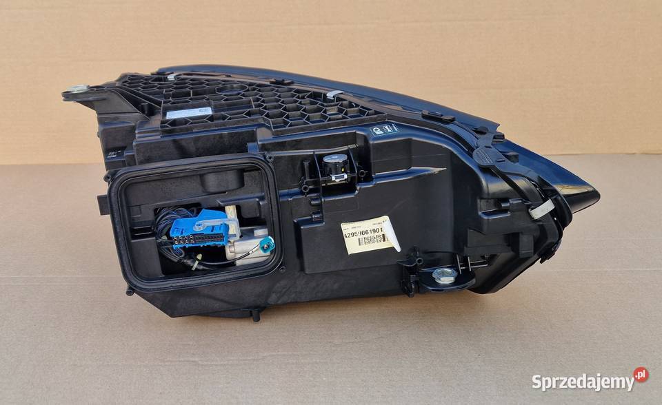 MERCEDES EQE 295 W295 LAMPA REFLEKTOR DIGITAL Bieleń