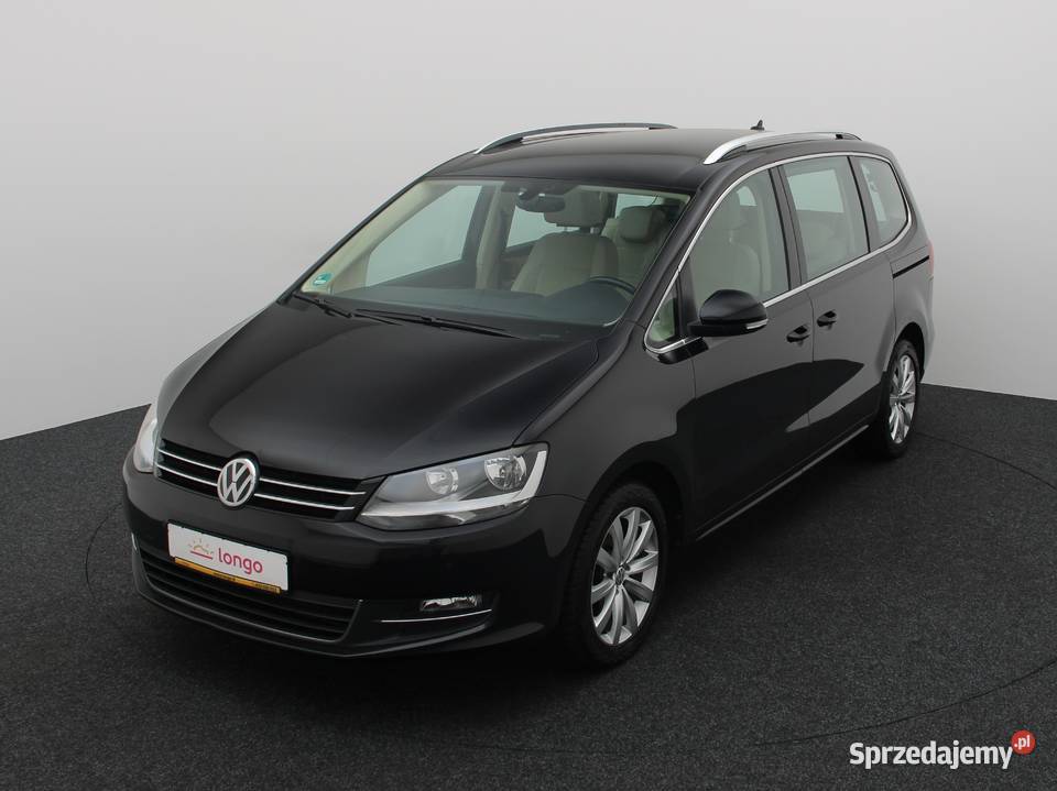 Volkswagen Passat B8 16 Highline Business czarny Sharan