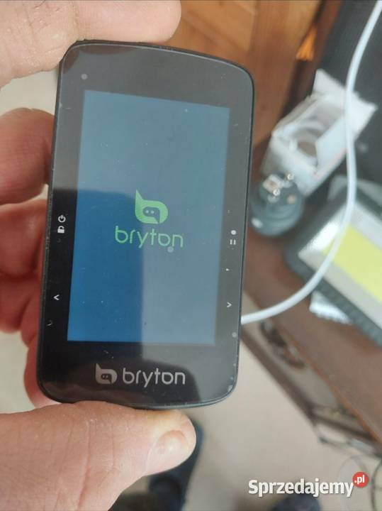 Licznik rowerowy bezprzewodowy BRYTON RIDER 750