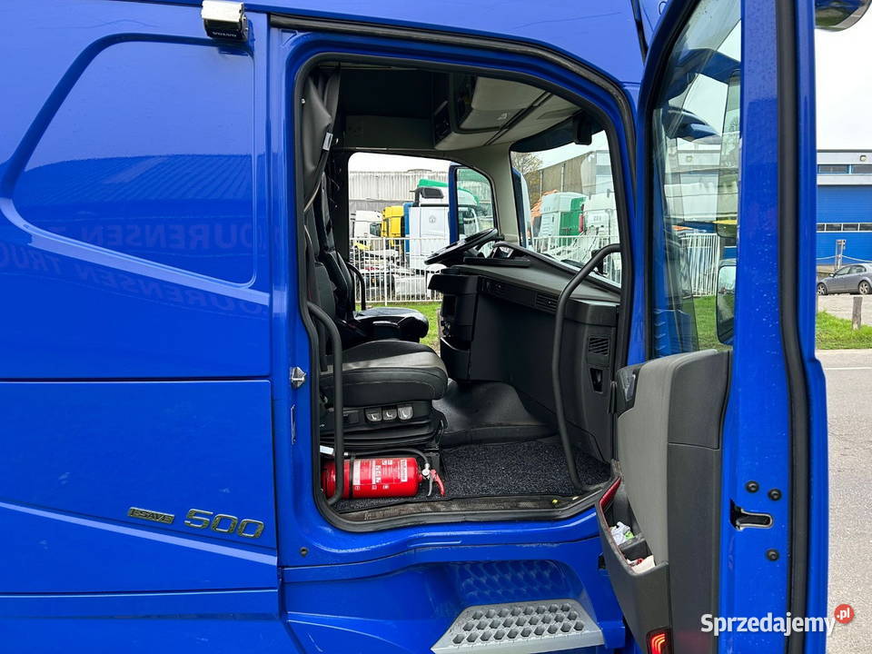 Ciagnik Volvo 500 Samochody ciężarowe Warszawa