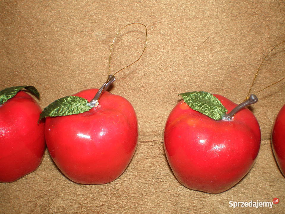 Zestaw 6 używanych ale w stanie bombek sprzedam