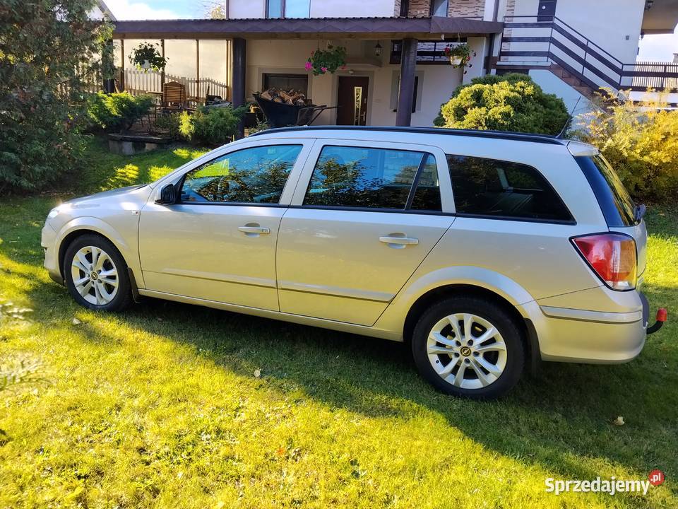 Opel Astra H Salon Polska Stan aluminiowe felgi