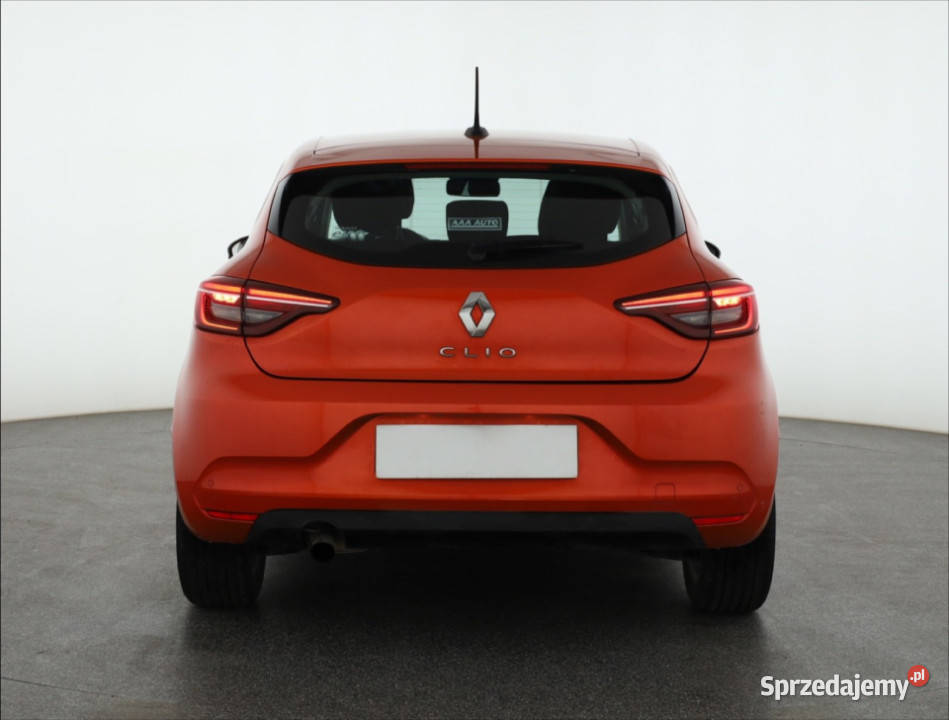 Renault Clio 10 TCe mazowieckie