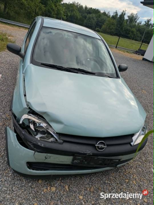 Opel Corsa C uszkodzony książka serwisowa do Bulowice sprzedam