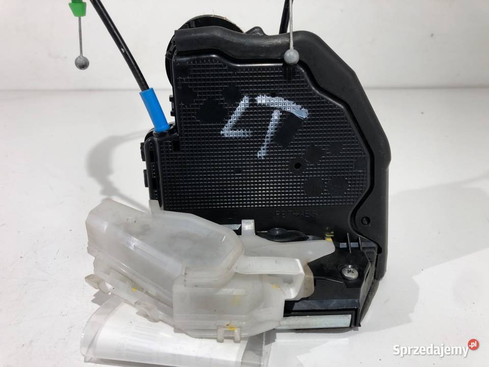 ZAMEK DRZWI LEWY TYŁ TOYOTA CHR Crossover