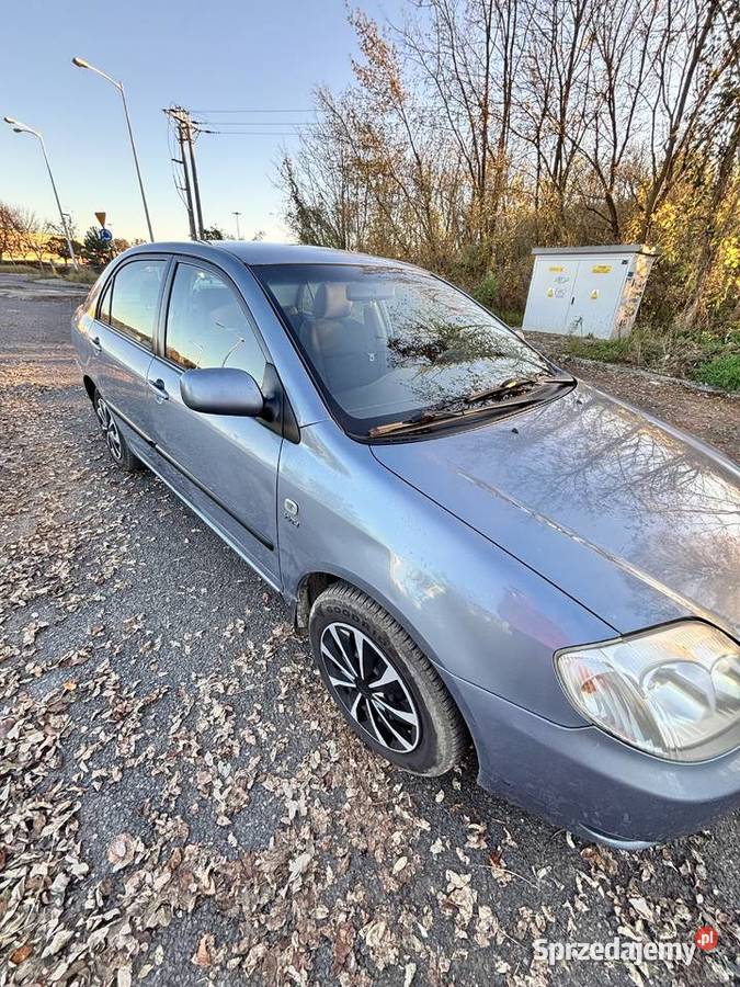 Toyota Corolla 2002 14 sedan Zielona Góra sprzedam