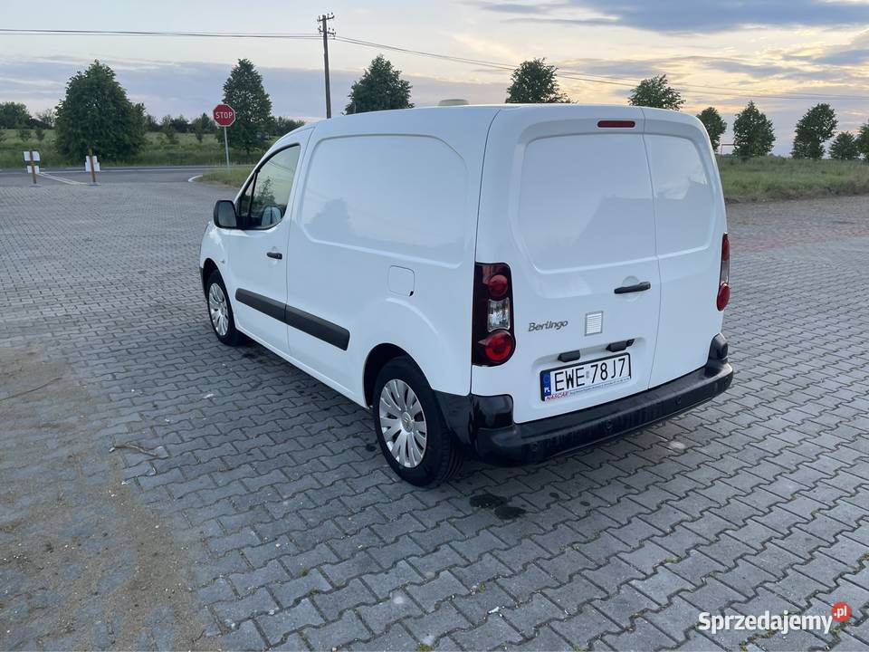 Citroen berlingo Piasek