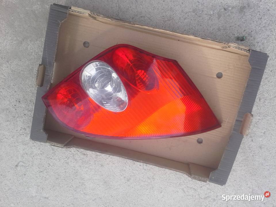 lampa tył Renault Laguna 2 kombi 2003r Dębno