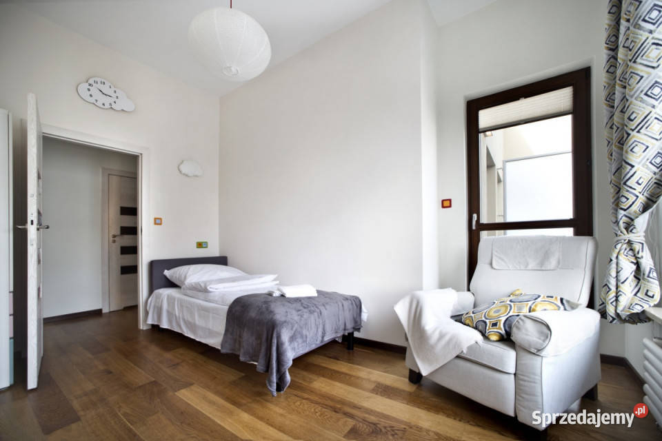 Czteropokojowe Penthouse gotowy do zamieszkania internet Warszawa