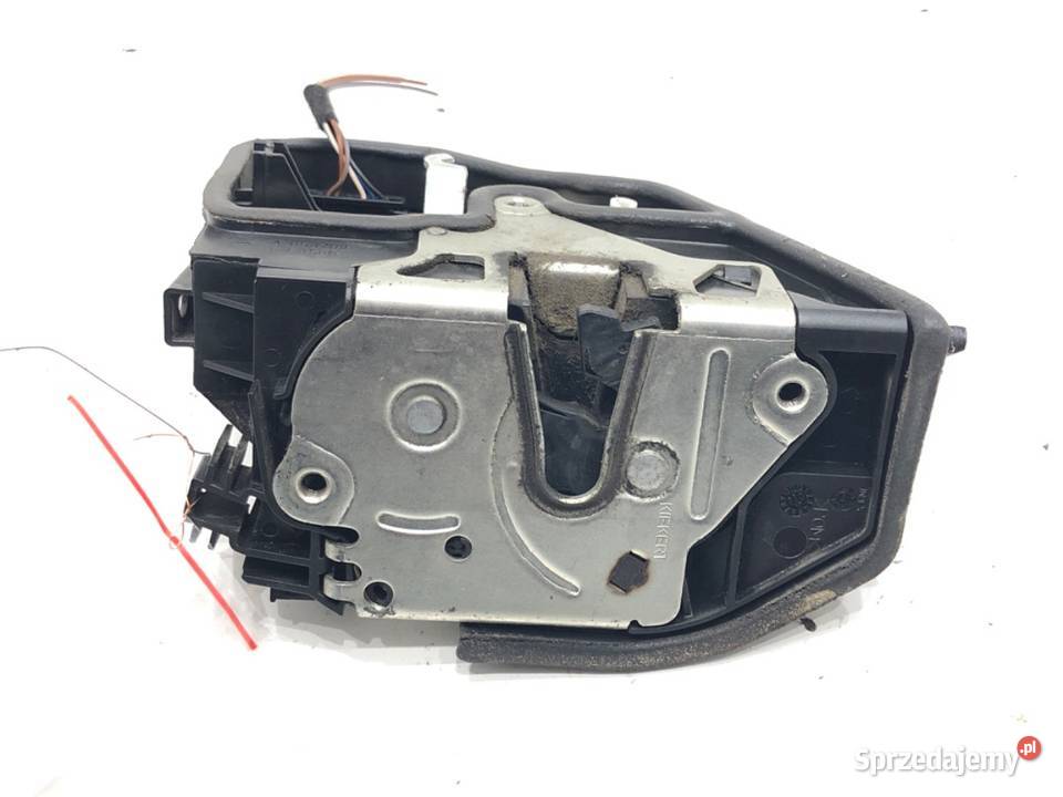 ZAMEK DRZWI PRAWY PRZÓD BMW E87 Hatchback