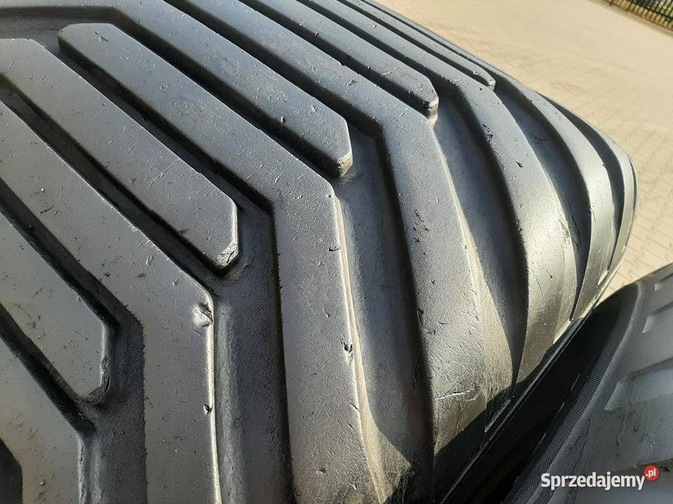 2x Opona używana rolnicza 70050225 BKT 1450 sprzedam