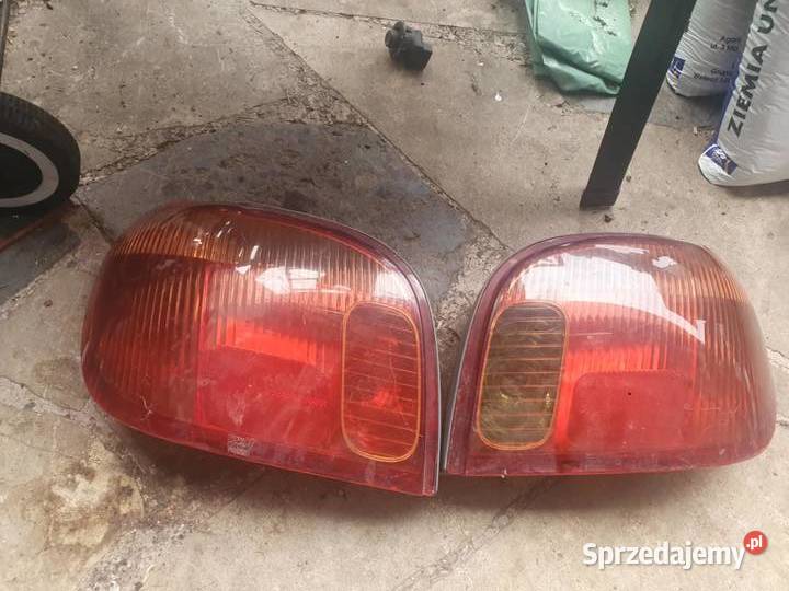 Lampa tylna prawa lewa Toyota Yaris I lift 0307 małopolskie Kraków sprzedam