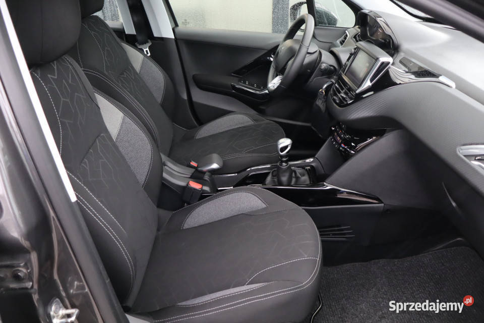 Peugeot 2008 12 PureTech Zabrze