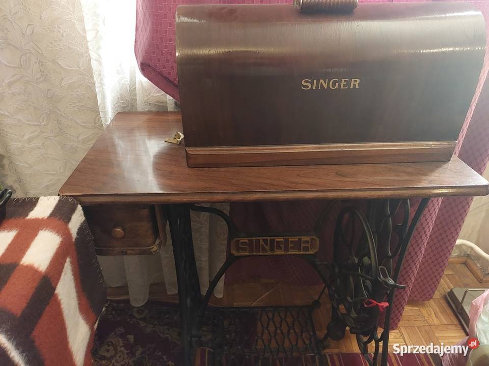 Maszyna do szycia Singer z 1927 r Pruszków