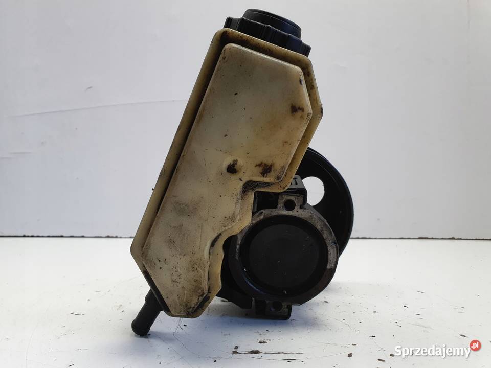 Opel Vectra B 18 16V POMPA WSPOMAGANIA 90495957 Rudka