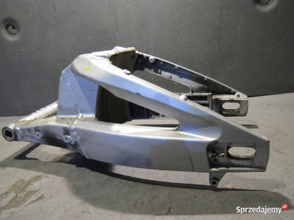 SUZUKI GSR 600 GSR600 K10 WAHACZ KOŁA Toruń