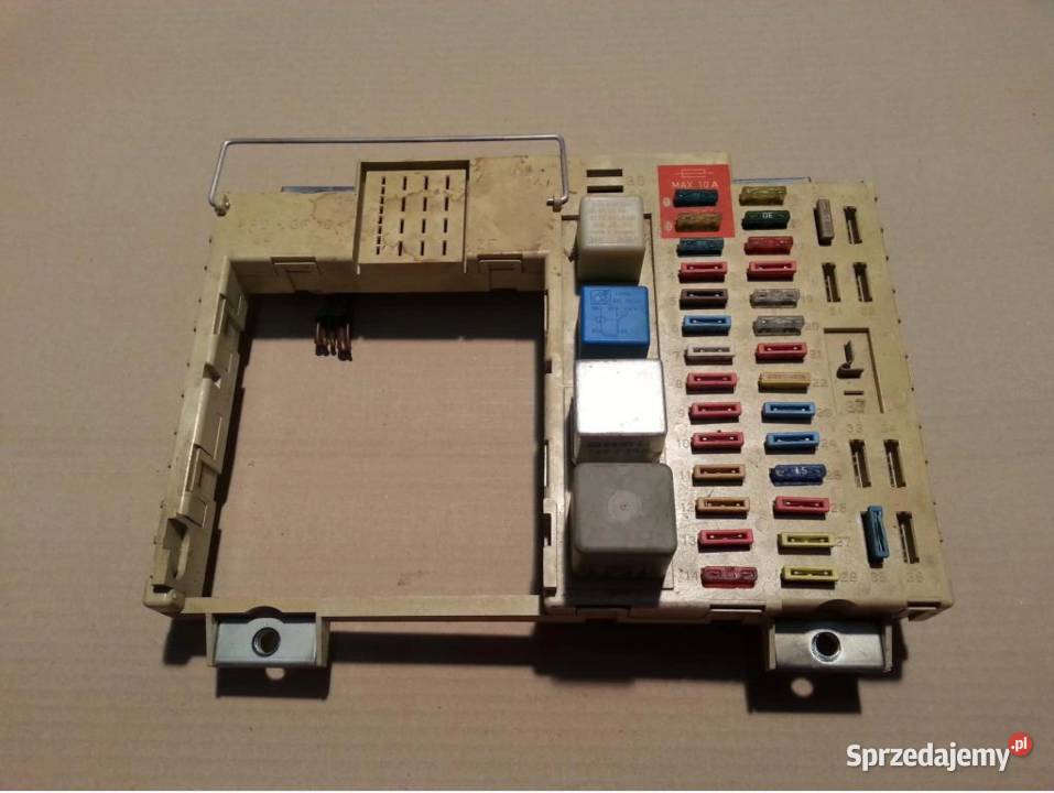 MAN TGA SKRZYNKA TABLICA BEZPIECZNIKÓW układ elektryczny silnika lubuskie Kargowa sprzedam