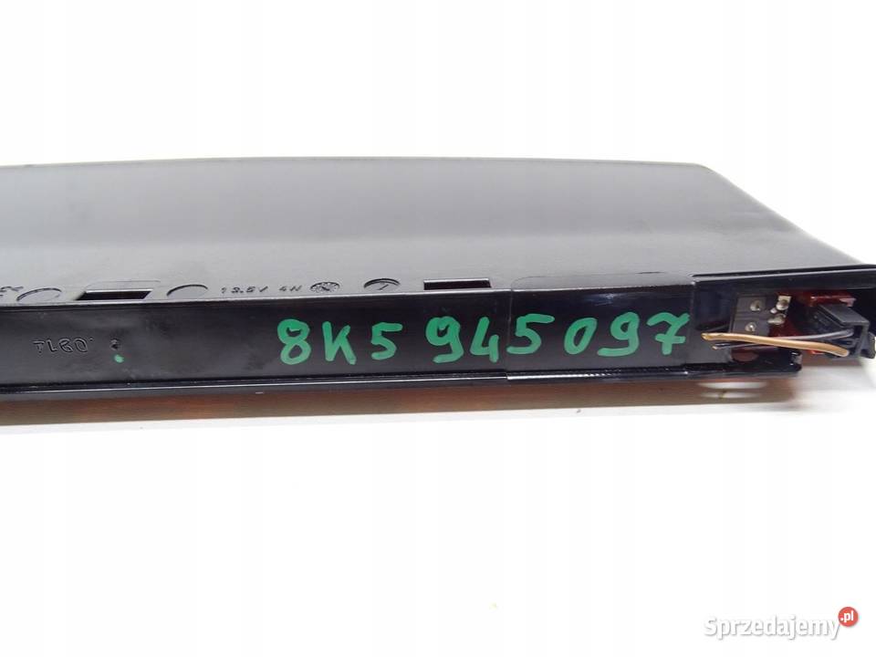 LAMPA TRZECI STOP STOPU AUDI A4 B8 SEDAN