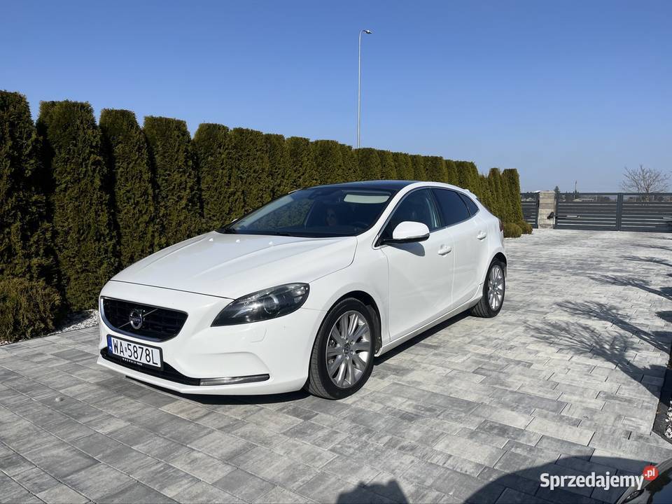 Volvo v40 16 d2 Momentum możliwa zamiana chętnie mazowieckie Warszawa