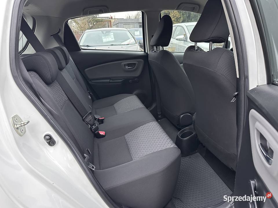 Toyota Yaris 13 benz 99KlimaIsofixSalon