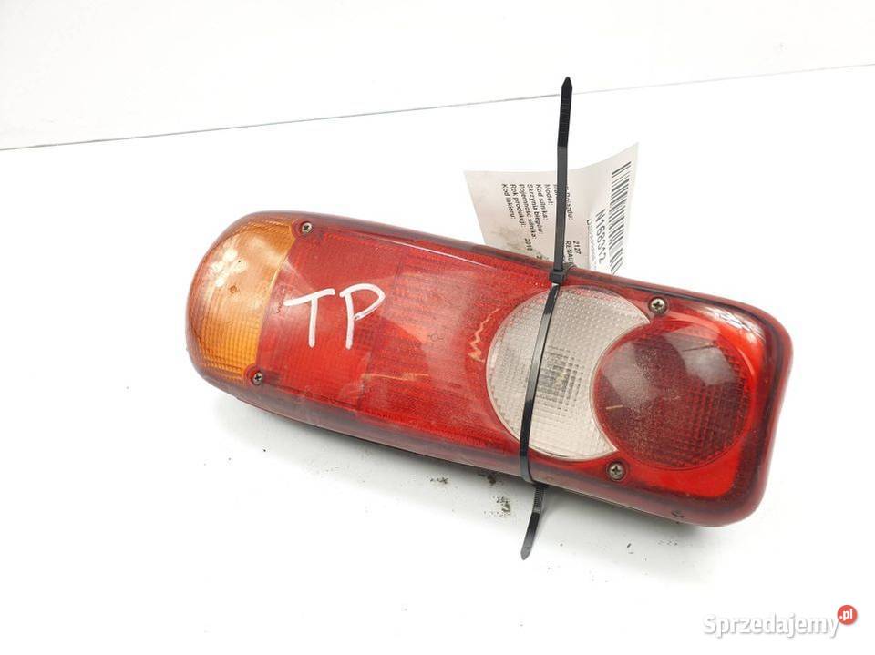 LAMPA PRAWA TYŁ RENAULT MAXITY Lipno
