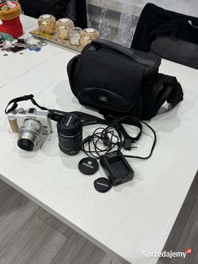 Sprzedam Aparat Olympus E1 dwa obiektywy Aparaty mazowieckie