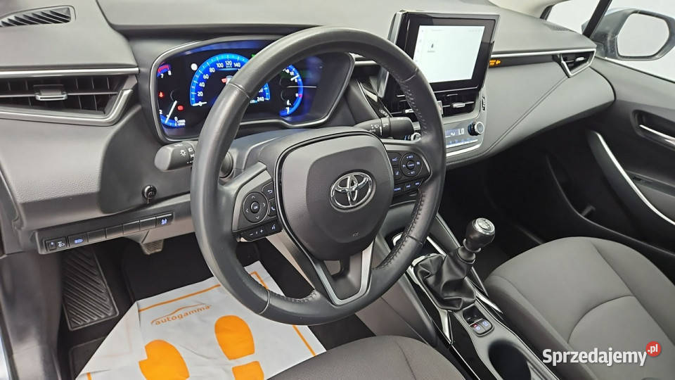 Toyota Corolla 15 Comfort Z Polskiego Salonu Warszawa