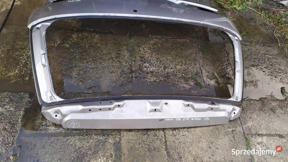 TOYOTA PREVIA 2000 2001 KLAPA TYŁ Byków