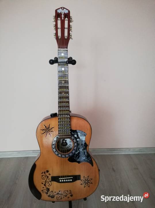 Sprzedam gitarę akustyczną praworęczna Tomaszów Mazowiecki