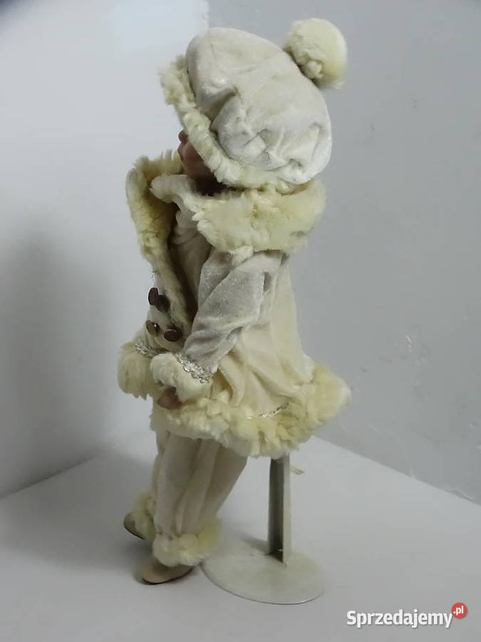 Sygnowana lalka porcelanowa 2f206 Zimowa edycja sprzedam