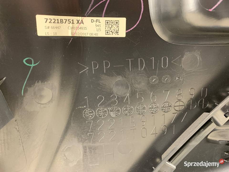 BOCZEK DRZWI LEWY PRZÓD MITSUBISHI MIRAGE SPACE sprzedam