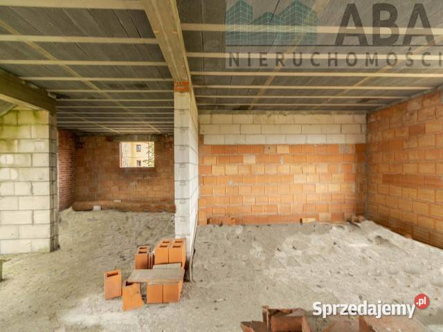 Dom w trakcie budowy z przepiękną działką gm 286.3m2 Ślesin