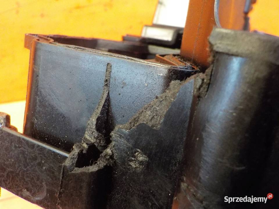 MINI COOPER R56 CLUBMAN 16 D 12r 111 pokrywa mazowieckie Suków