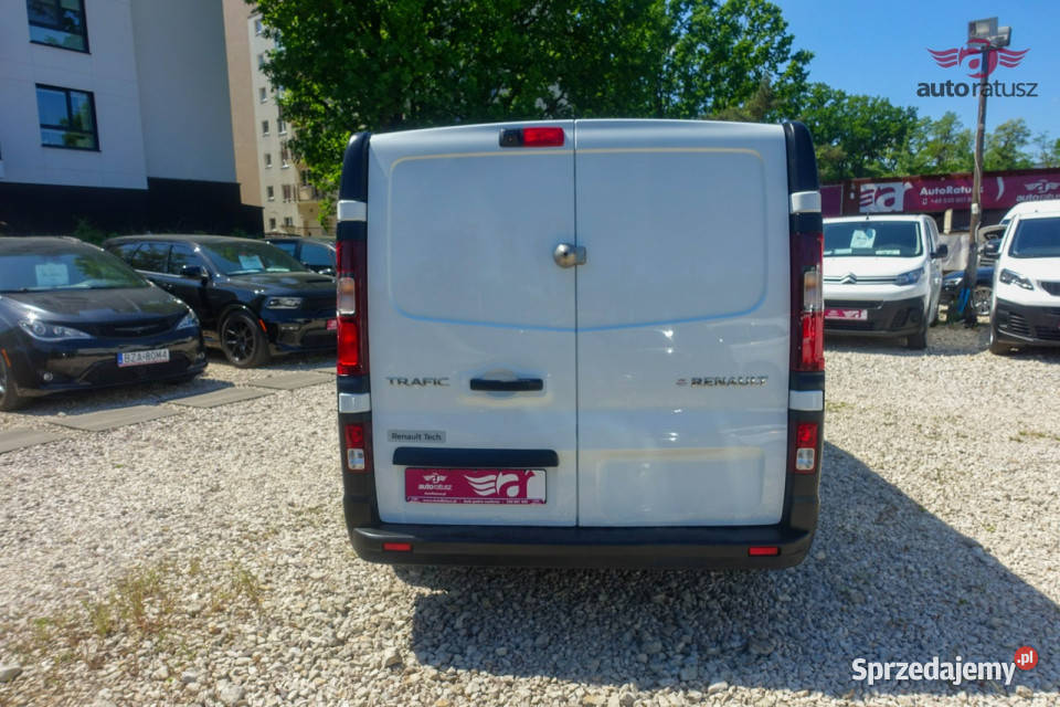 Renault Trafic R E Z E R W A C J A czujnik parkowania Warszawa