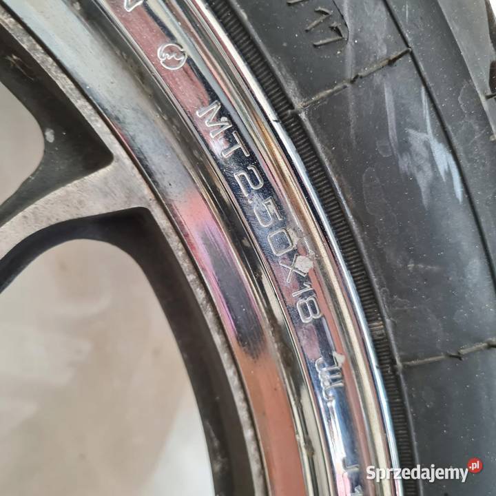 HONDA VF 700 MAGNA RC21E KOŁO FELGA PRZÓD Osięciny sprzedam