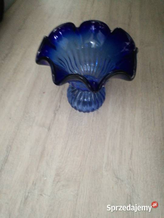 Duży granatowy wazon zachodniopomorskie Choszczno