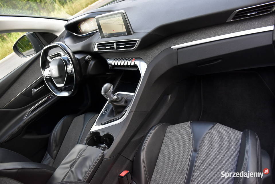 Peugeot 3008 II ALLURE TURBO BEZWYPADKOWY czarny Zduńska Wola sprzedam