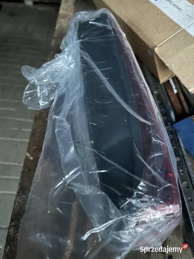 Sprzedam prawą lampę zespoloną do MAN