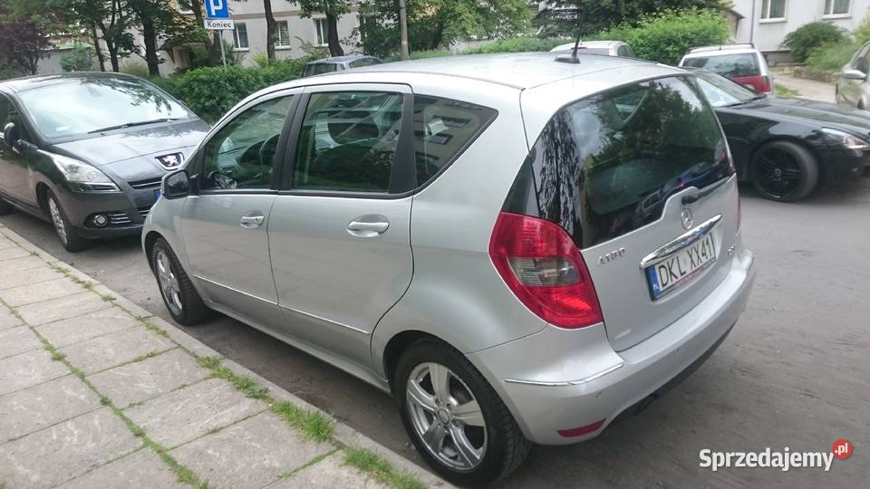 sprzedam Mercedesa A 180 Avantgarde 2009 centralny zamek Głuchołazy