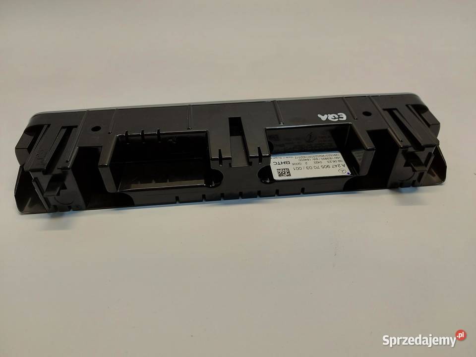 Mercedes EQA 250 W243 PANEL KLIMATYZACJI